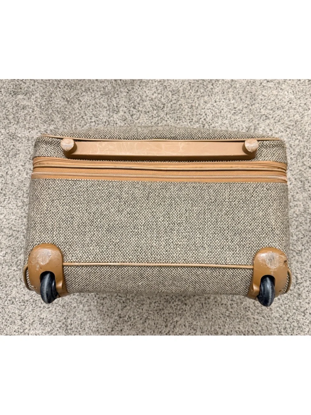 Hartmann Vintage Expandable Tweed Large Check Roller Bag with Tan Leather Trim